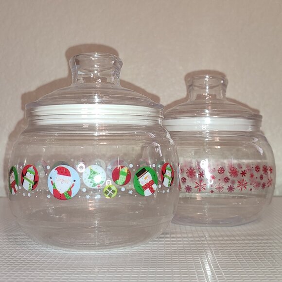 Chunky Christmas Jars Santa Snowman Snowflakes Xmas Plastic Candy Chocolates - Picture 1 of 10